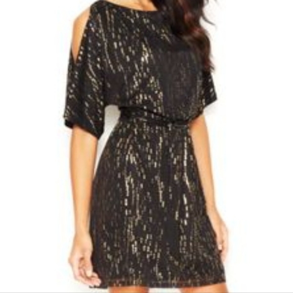 Black and gold foil Jessica Simpson dress with beautiful slit arms. - Picture 3 of 5